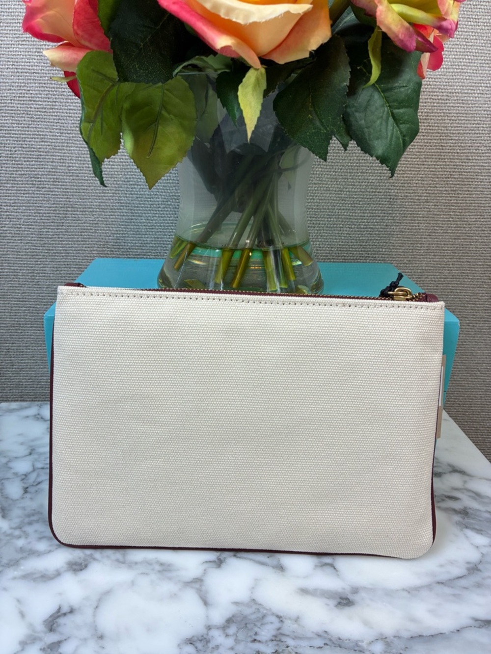 Coach Coffee Shop Lil Miss Jo Cream Canvas Pouch CS485 - NWT HTF Novelty - Picture 4 of 7
